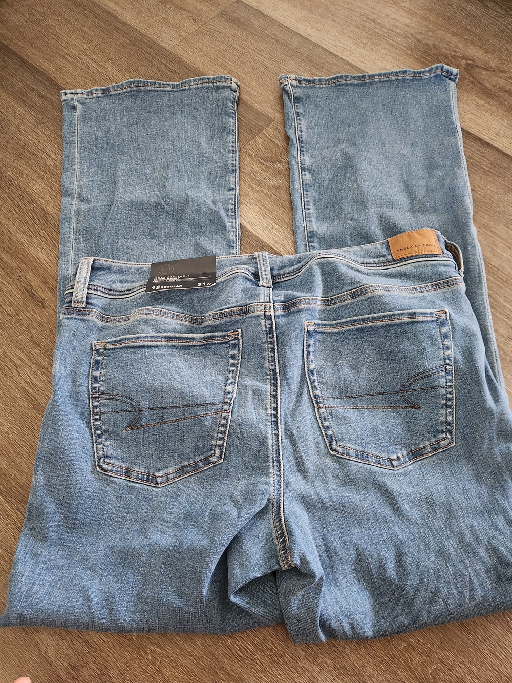 American Eagle Outfitters Light Blue Women’s Boot Cut Jeans Size 12 NWT